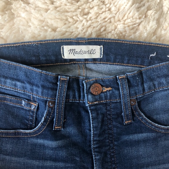 Madewell 9” High-Rise Skinny Jeans: Destructed - Picture 6 of 7